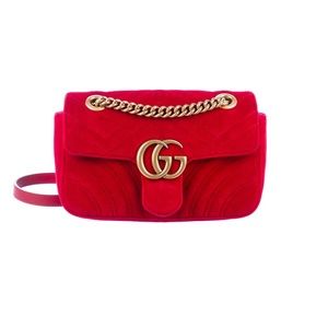 GUCCI
GG Marmont Velvet Small Matelassé